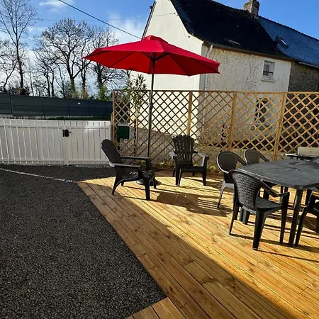 Petite Maison En Pierre Au Pied De La Voie Verte Feriehus *